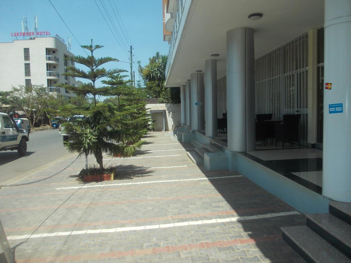 Asinuara Hotel Bahir Dar Exterior photo