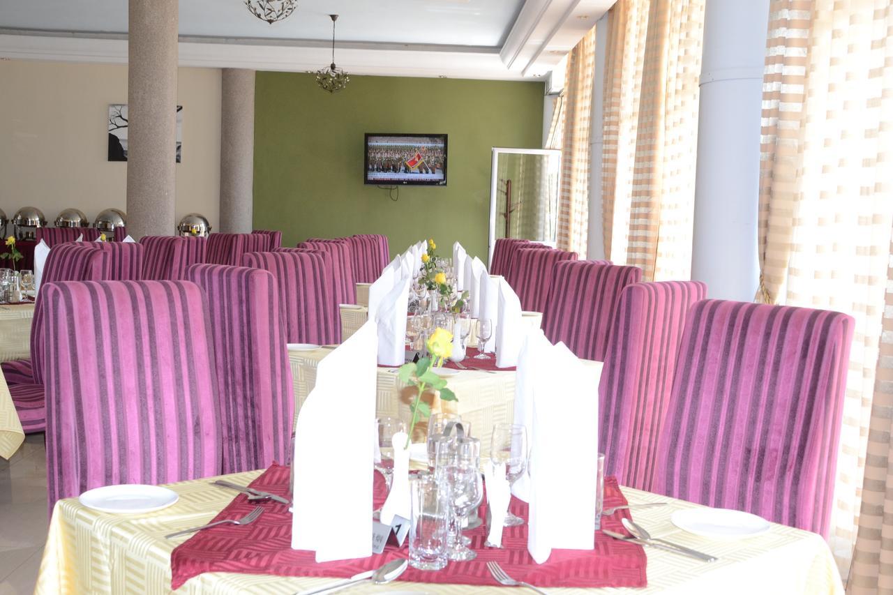 Asinuara Hotel Bahir Dar Exterior photo