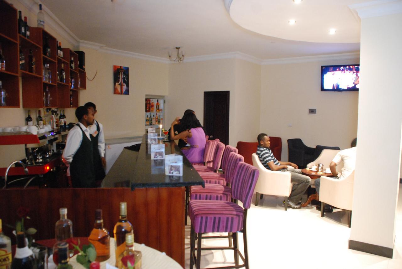 Asinuara Hotel Bahir Dar Exterior photo